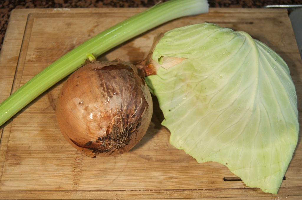 Ingredientes para la Receta de caldo de cebolla